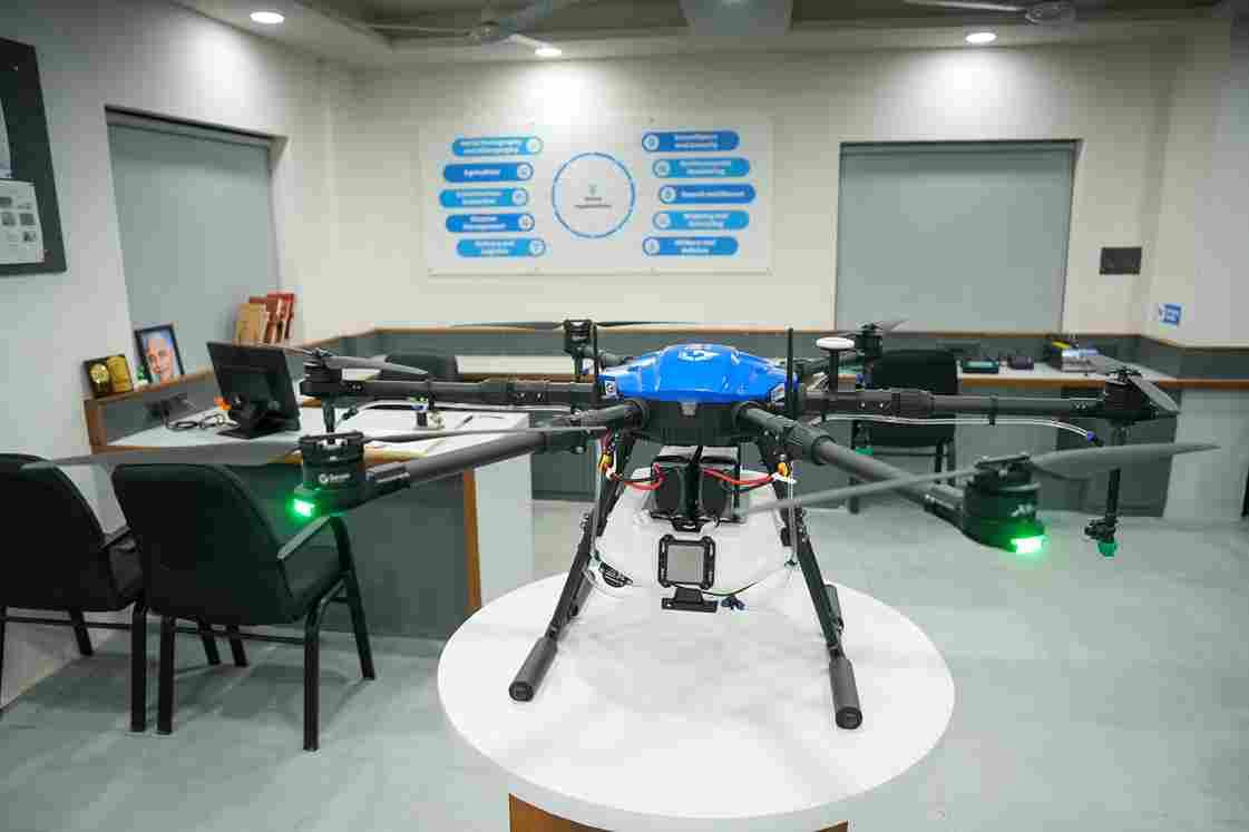 Parul University Engineering and Technical Labs in action photo 4